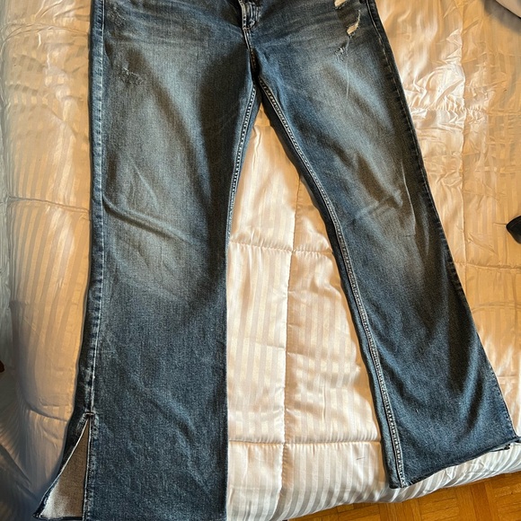 Silver Jeans Avery Slim Bootcut Jeans - Women's - Picture 6 of 15